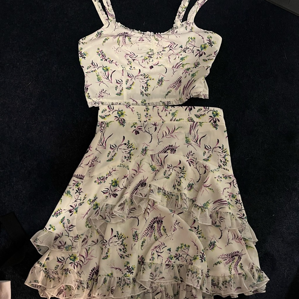 Two piece set